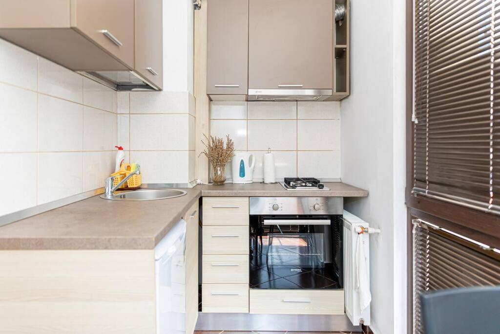 Central Studio Bucur Бухарест Экстерьер фото