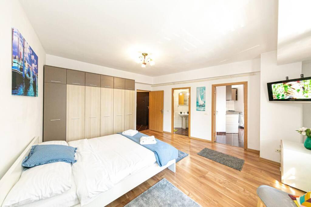 Central Studio Bucur Бухарест Экстерьер фото